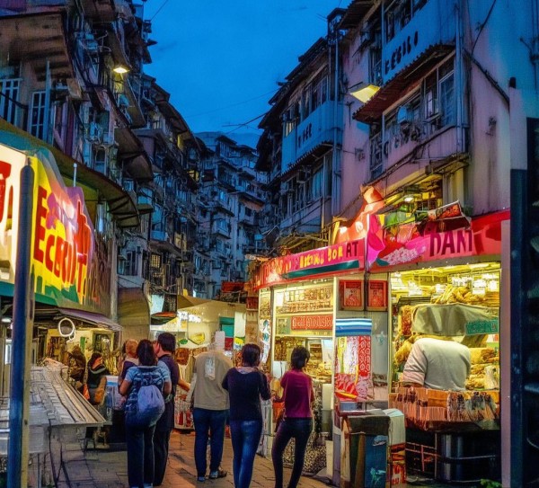 美食一个月多少钱？你的月度餐饮账单，可能比想象中更昂贵？